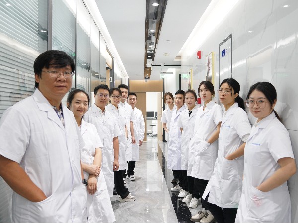 客户至上——吉隆达的客户服务与合作伙伴体系